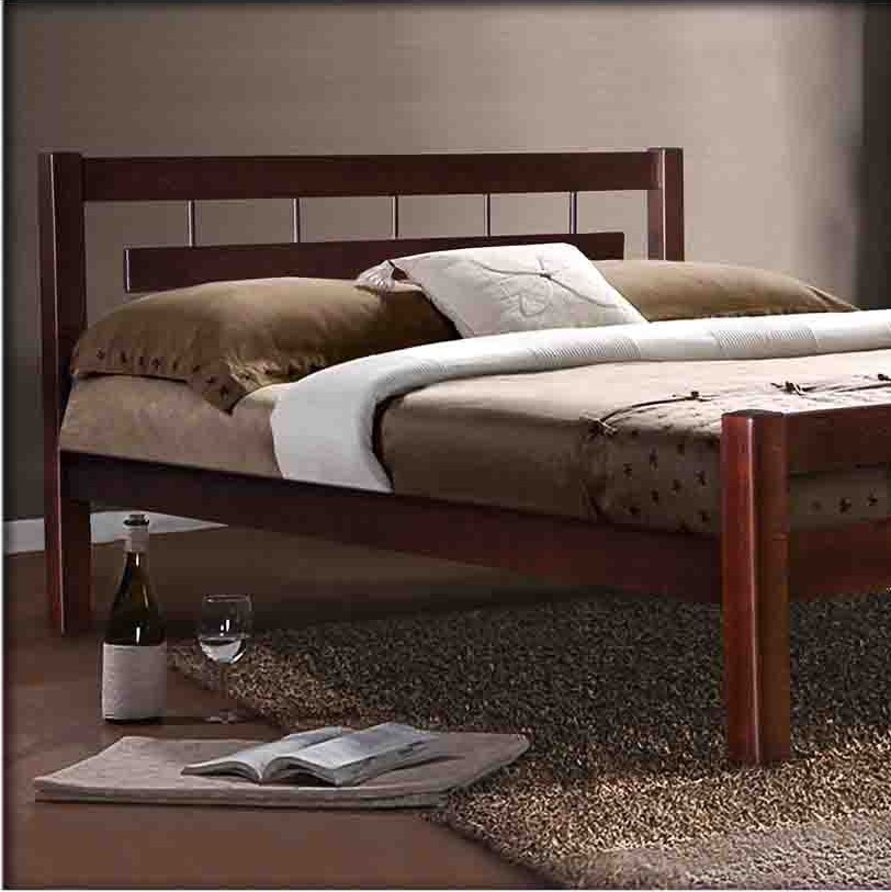 дерев'яне ліжко
